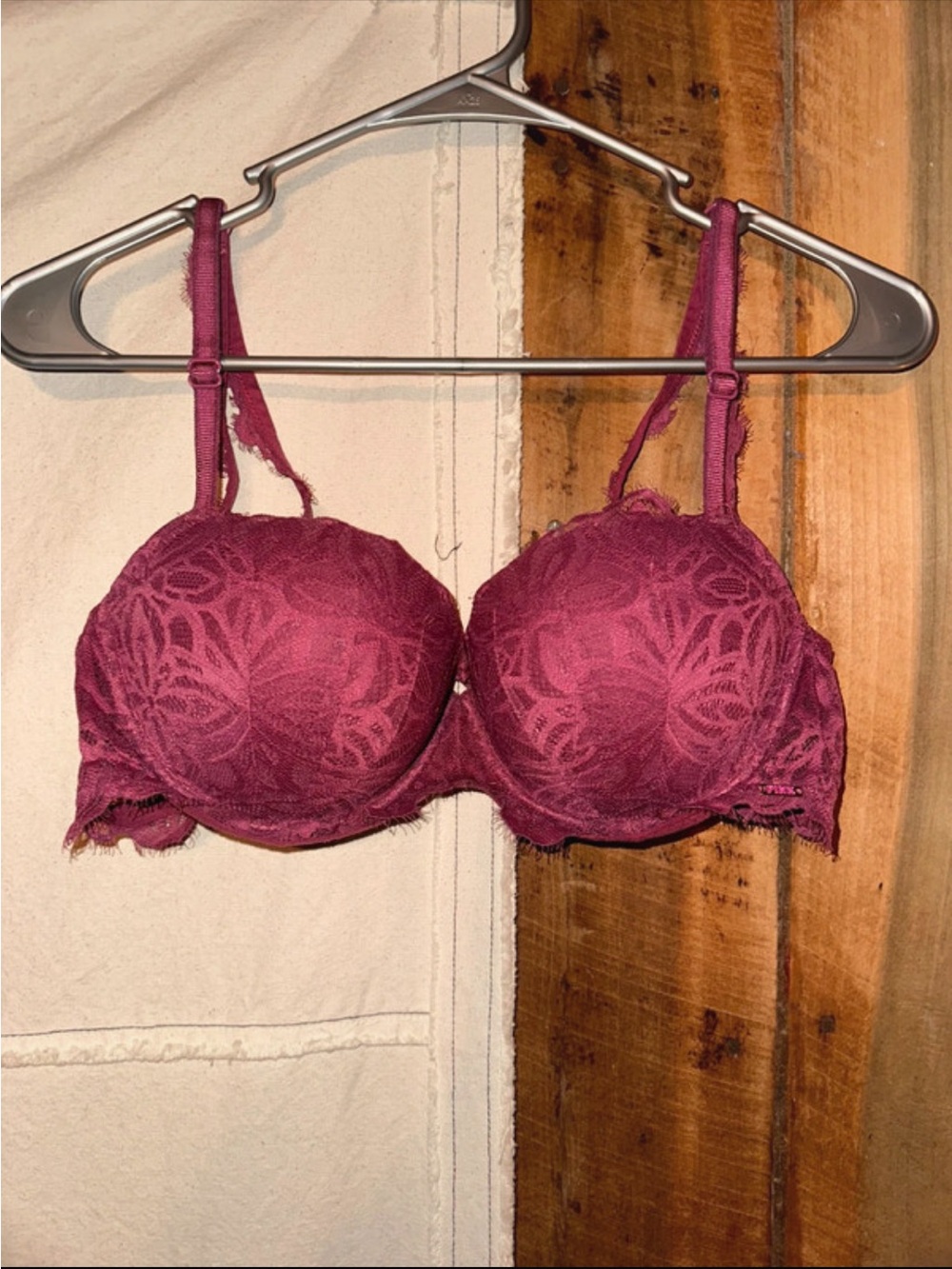 PINK Victoria's Secret Floral Lace Push-Up Bra - Wine